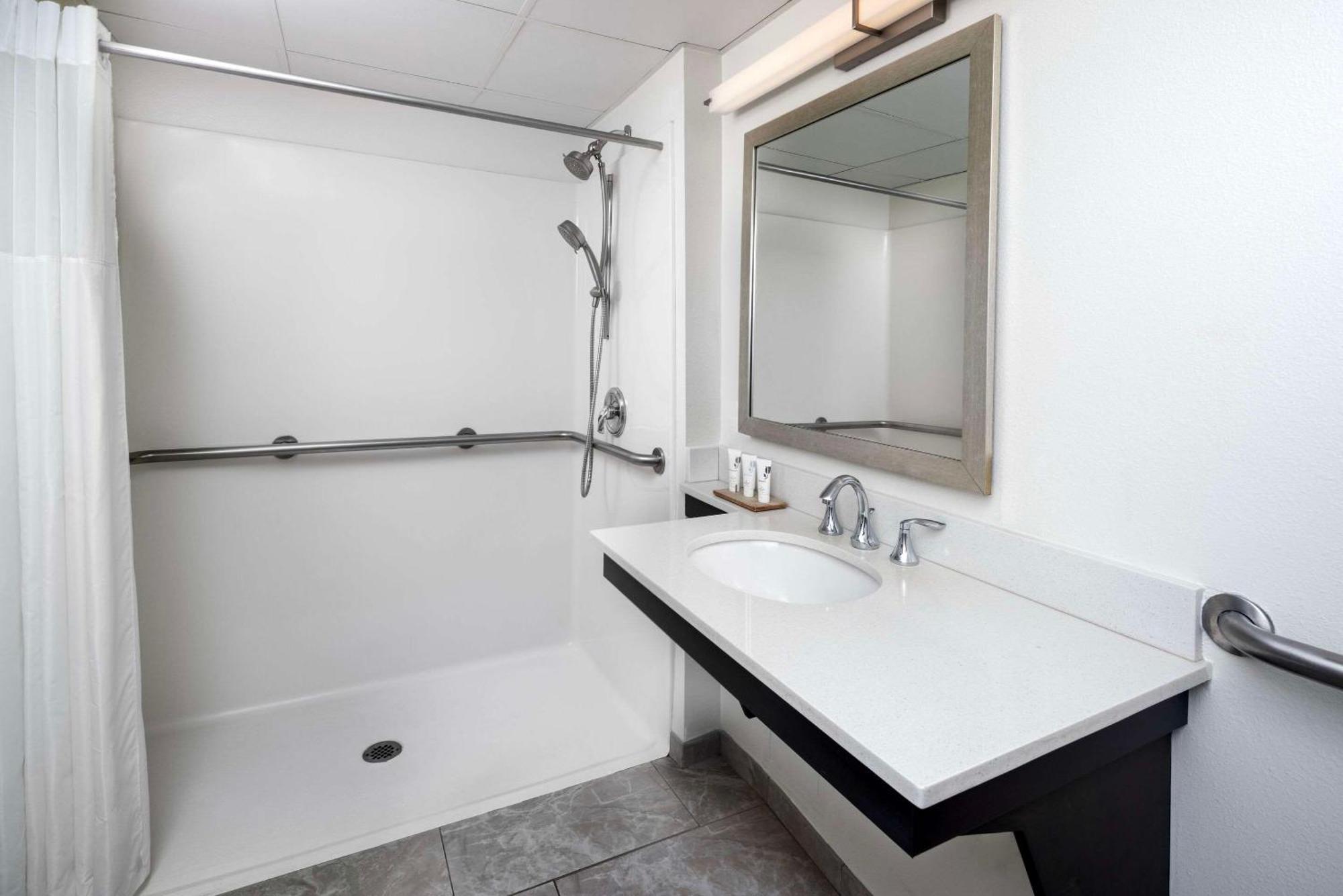 Country Inn & Suites By Radisson Asheville Downtown Tunnel Road Luaran gambar