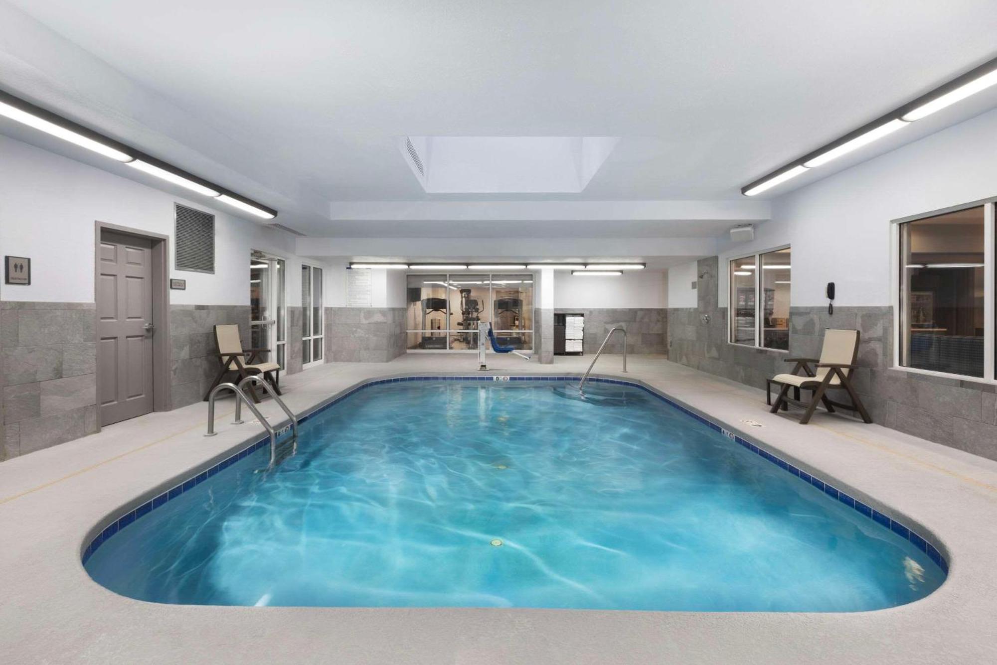 Country Inn & Suites By Radisson Asheville Downtown Tunnel Road Luaran gambar
